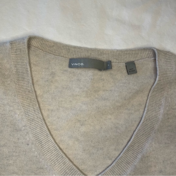 Vince Light Gray V Neck Sweater - Picture 3 of 3